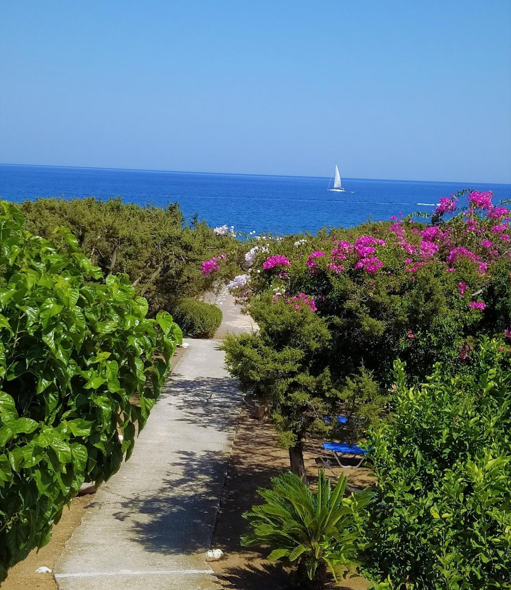 Villa Akti