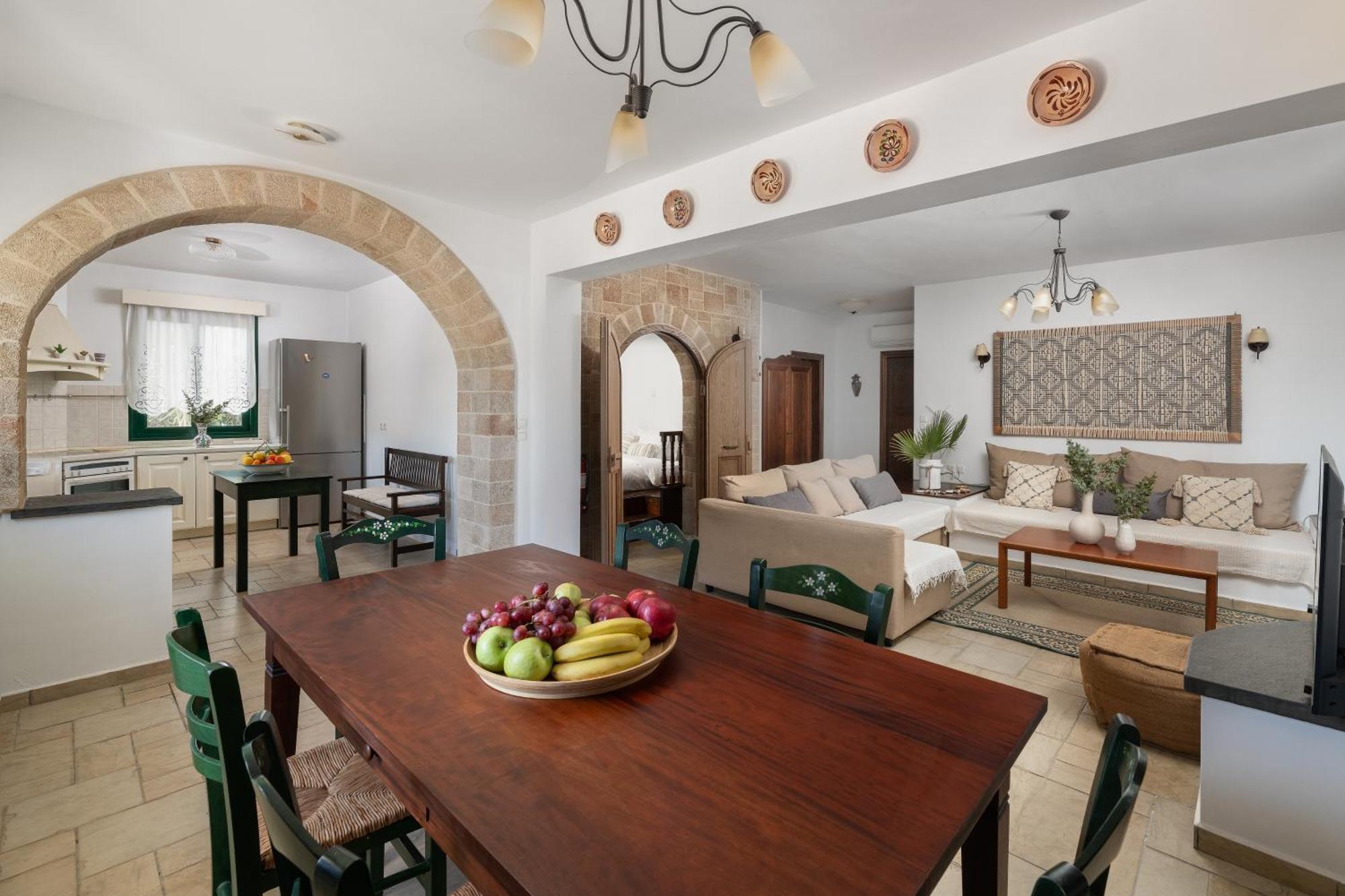 Akti Lachania